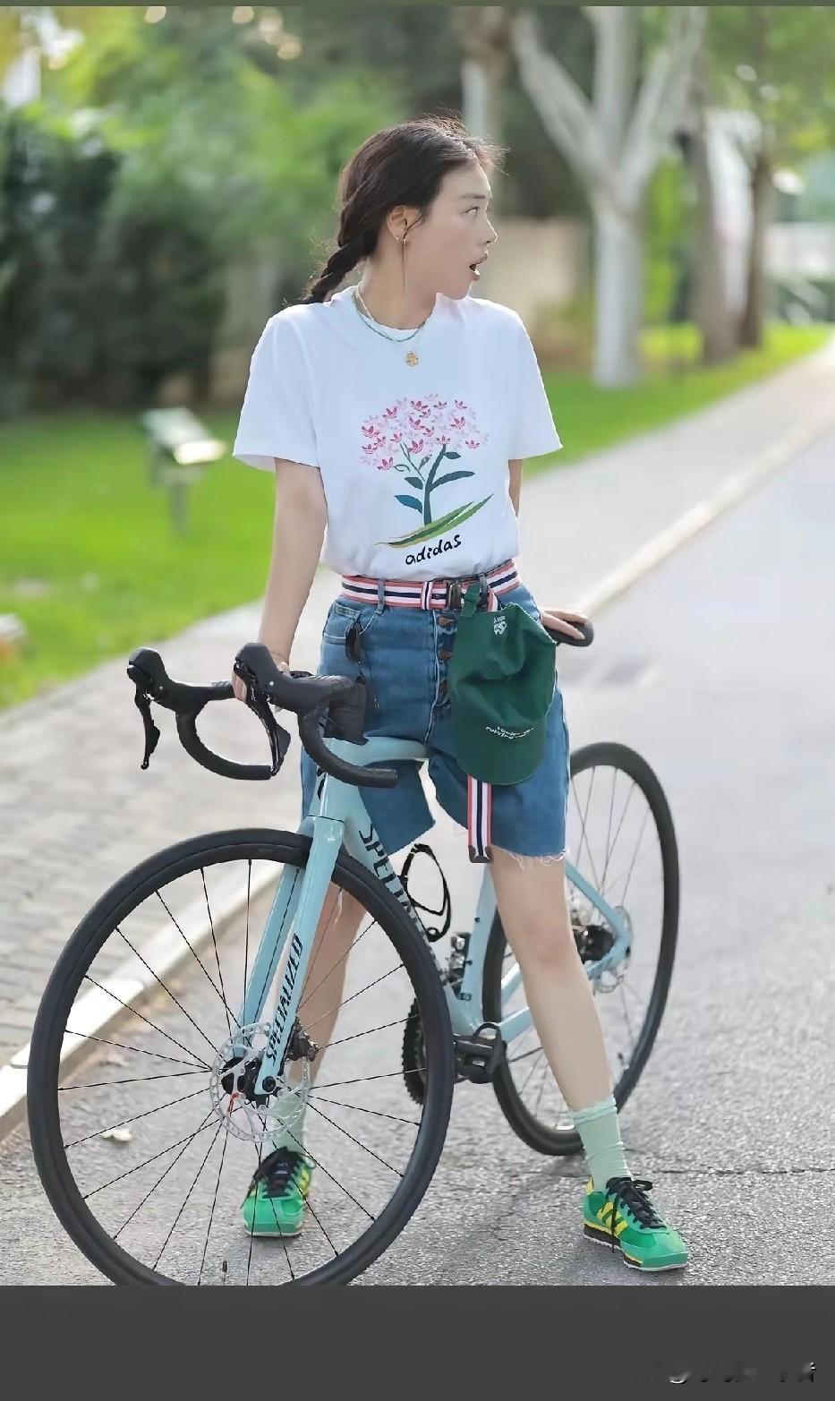 马思纯这么美，欧豪会不会后悔分手，马思纯其实也算是娱乐圈特别清纯，善良的女星，不