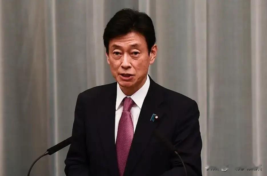 社死现场：日本右翼高官西村康稔北京“顺道”一日游，终于领教了什么叫“冷处理”的最