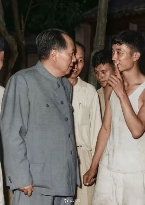 伟人深入群众基层珍贵老照片​​​