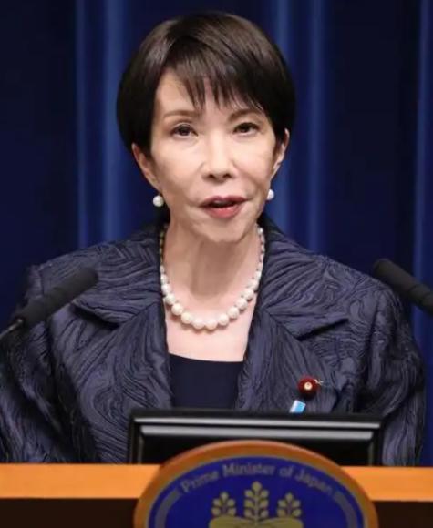 针对中国加强稀土等重要物资对日出口管制，高市早苗又一次发出强硬表态。这个女人