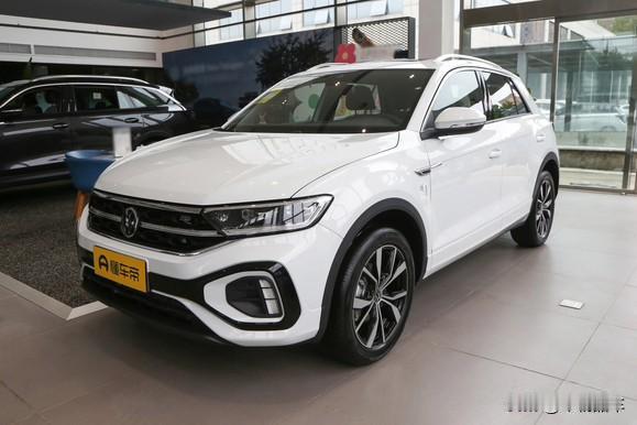 不少人说奥迪Q3是换壳版的大众探歌，是有原因的。奥迪和大众在技术与零部件上本就有