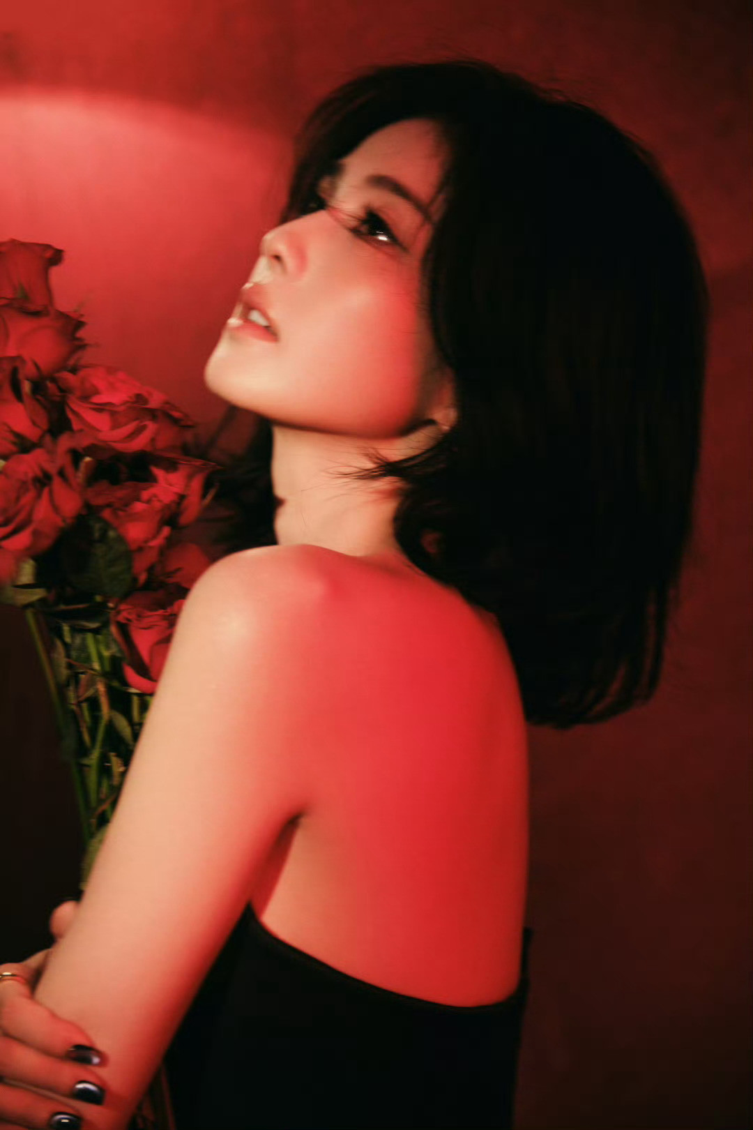 曝金鹰奖最佳女主提名有白鹿金鹰奖提名还未官方正式官宣，网上流传多版女主提名爆料，