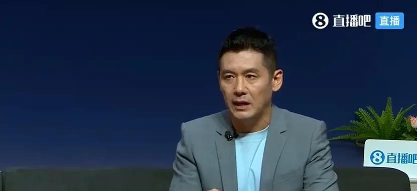 东亚杯比赛，中国国家队0：3完败韩国国家队，前国脚杨晨辣评中国国家队的糟糕表现：