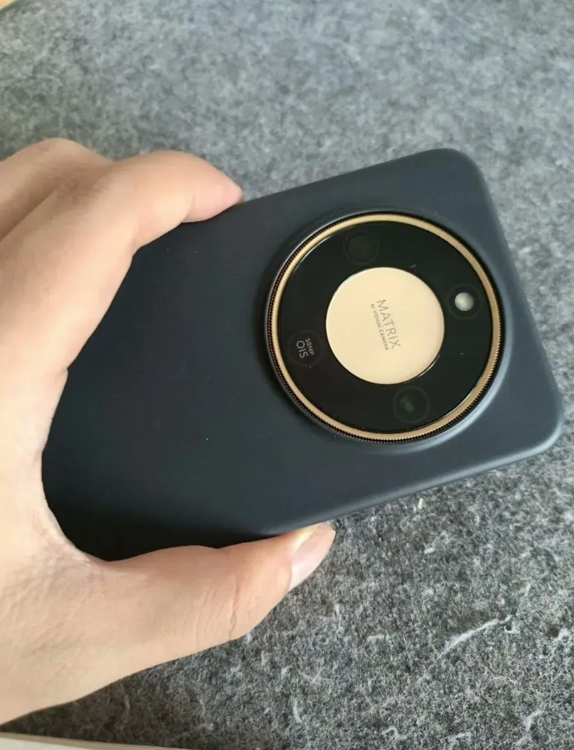 都2025年了，居然还有人吐槽荣耀X70用骁龙6gen4处理器吗？不夸张的说