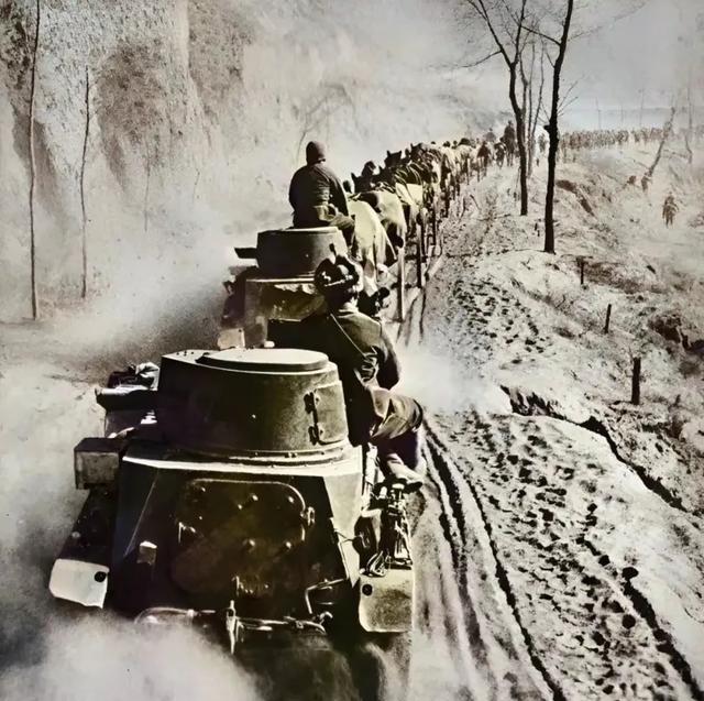 旧日本军队有个习俗，就是上级欺负下级，前辈欺负后辈。但是当长官面对有背景的下属时