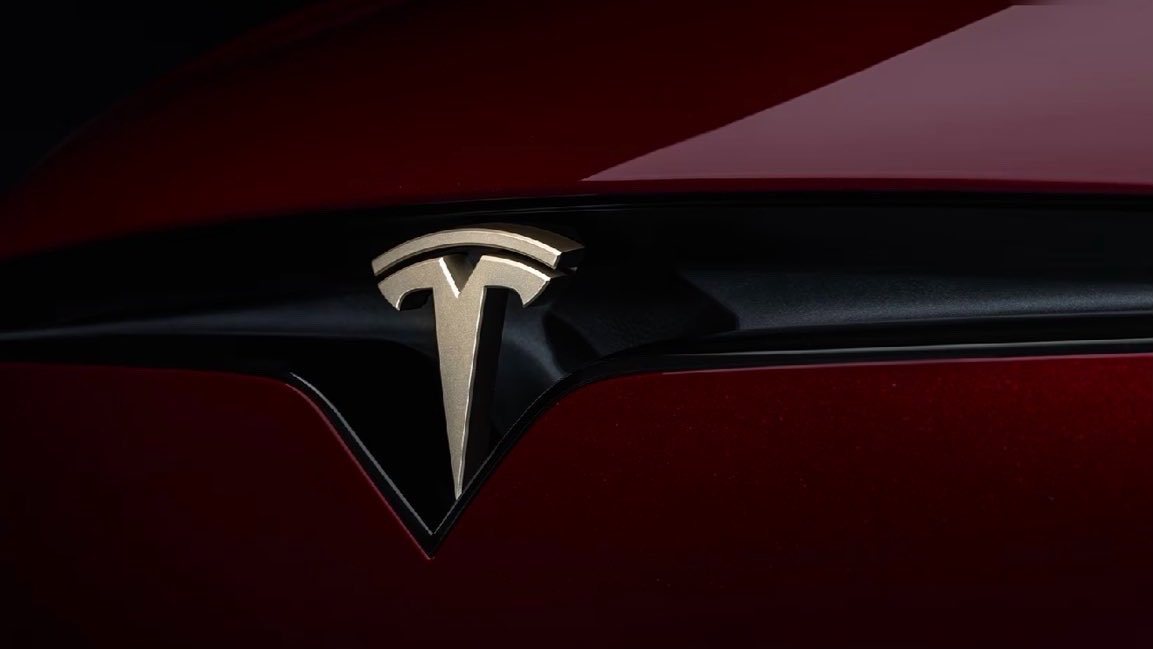 限量350辆！特斯拉推出限量“签名版”ModelS/XPlaid4月12日，