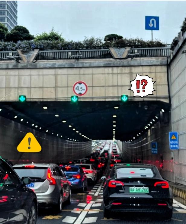 睡了一觉，交强险规则就改了。以前不管你车技怎么样，统一都交950。可从