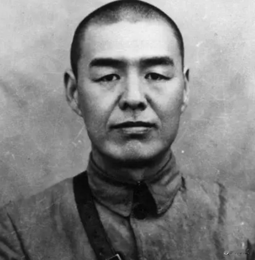 1949年10月1日新中国成立后，邓宝珊被任命为甘肃省政府主席。得知这个任命后