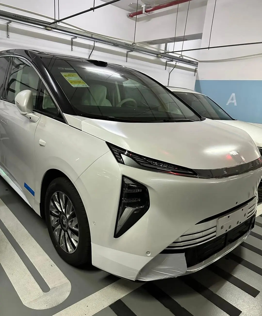 家人们谁懂啊！合资中大型SUV气场天花板来了？别克至境世家实车曝光，5.2