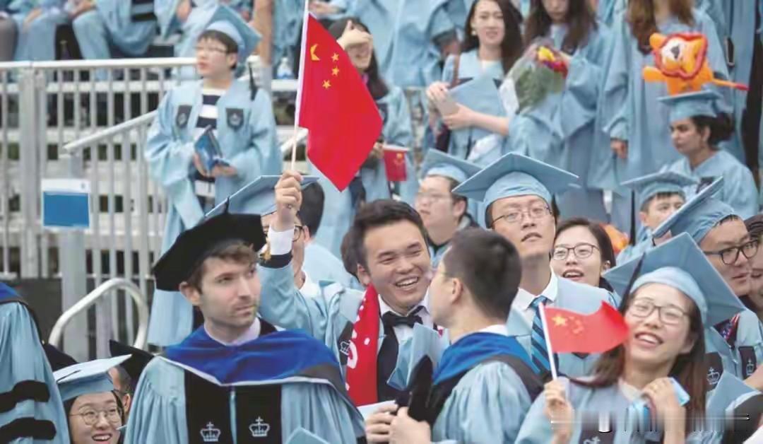 57万出国，回来了53万6。这个数搁十五年前谁信，那时候出去的博士能回来三成就算