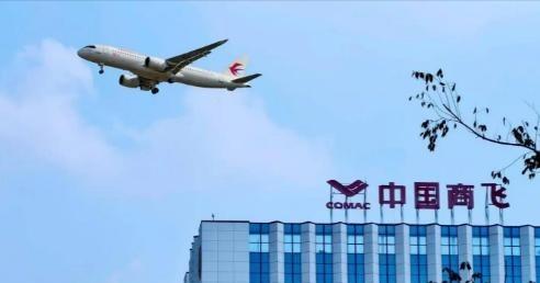 中国航空业算是把欧美适航证的刁难忍到了头！以前为了拿到这张“空中通行证”，咱低三