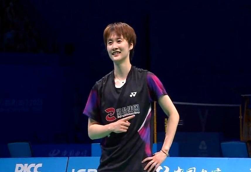 印尼赛大爆冷！国羽5大项仅剩1人杀进决赛。你敢信吗？被寄予厚望的混双独苗，