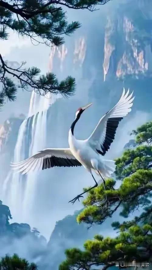 上联:绝壁猿惊深润水下联:长空雁断远山秋横批:山居秋暝