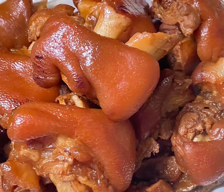 真的被我家那位50多岁的老公给打败了，一个雷打不动的习惯，愣是30年都没改掉——