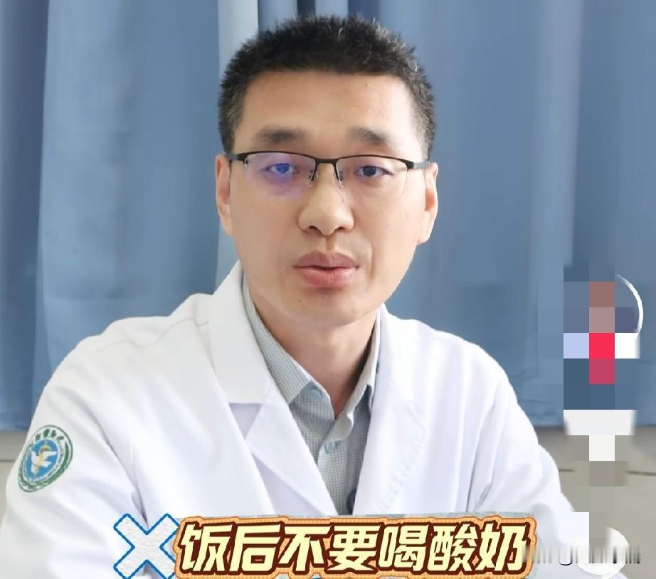 正在减肥的退休人员，请记住这5个不要：第一，不要把水果当正餐，看似不吃主食，其实