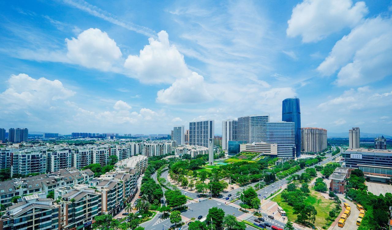 你有没有发现，这两年城市排名越来越不按套路出牌了。前几天新一线城市榜单出来了