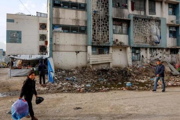 1月28日，巴以局势突然迎来大反转，哈马斯直接官宣重磅消息，加沙从安全到行政的所