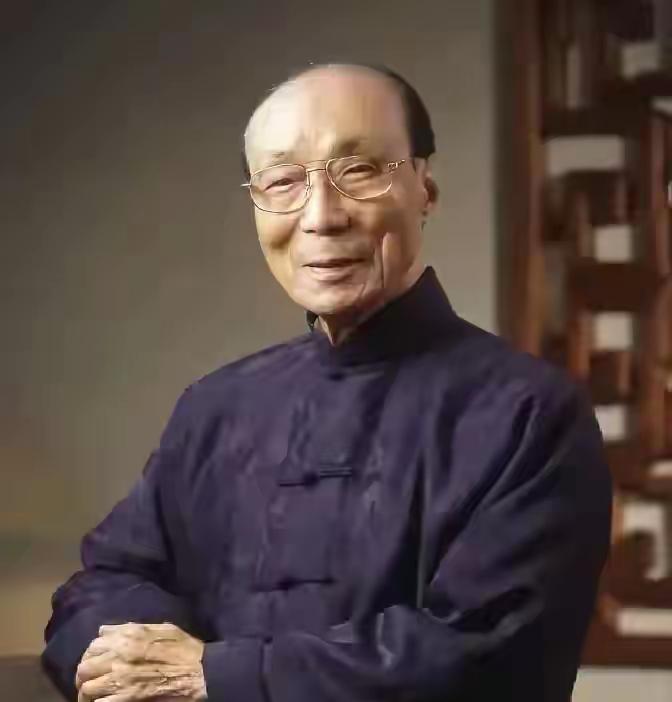 邵逸夫活到107岁，秘诀不是有钱，是够狠。这话听着有点刺耳，但仔细琢磨，还真