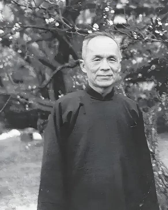 1942年大汉奸吴四宝惨死，娇妻哭得肝肠寸断，转头就被胡兰成占为己有194