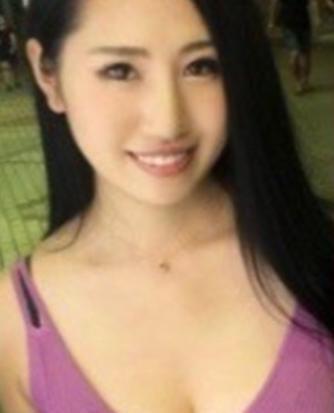 日本有个老头，叫野崎幸助，曾经一辈子砸了快4亿人民币，睡了4000个女人。这话听