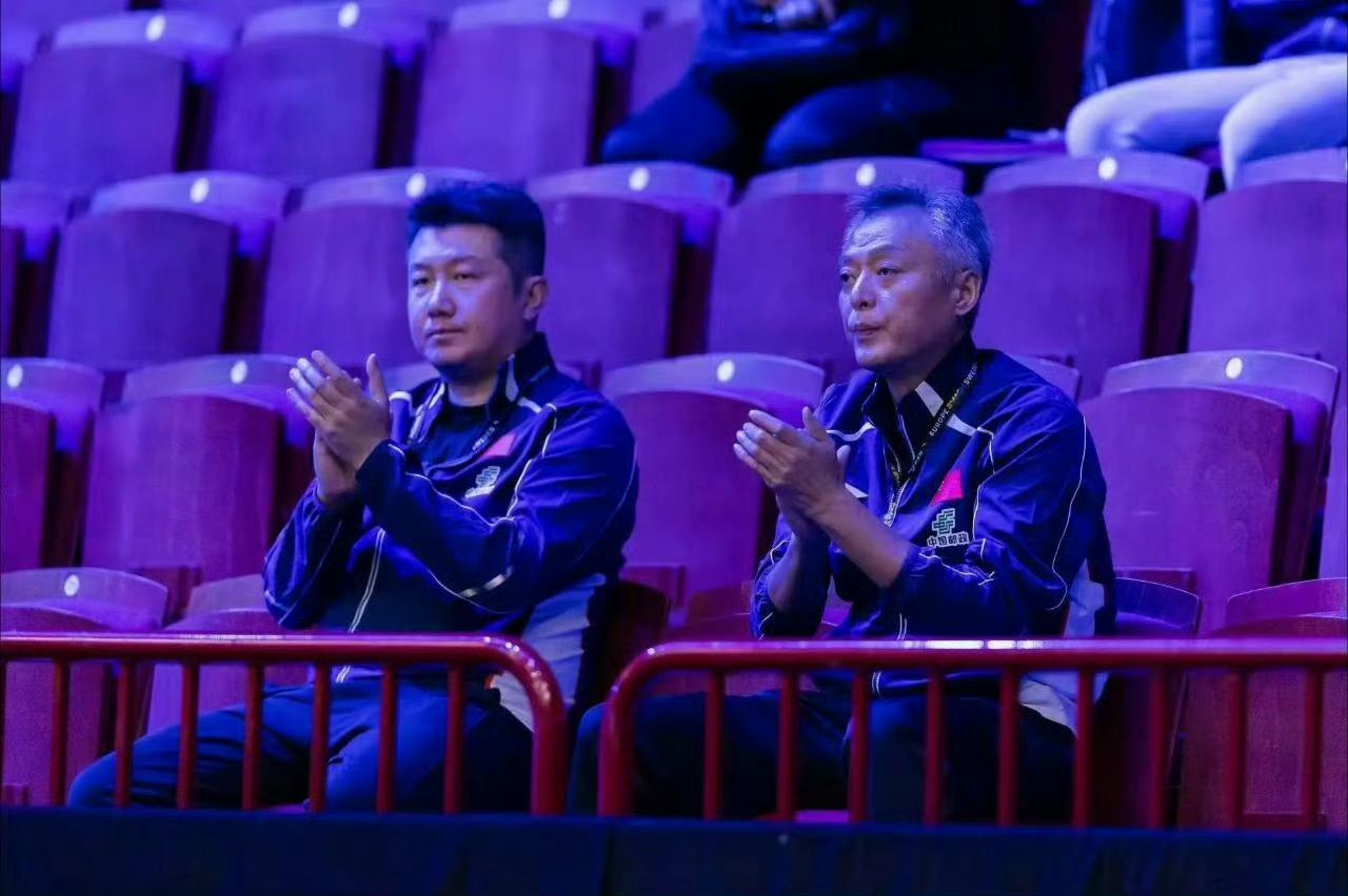 向鹏🇨🇳能打过这只“韩国老狐狸”吗？第一局向鹏🇨🇳10-12遗憾不敌林