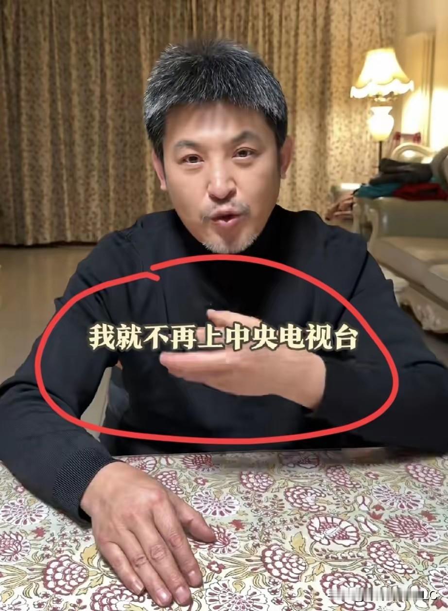 孙涛这一退，多少有点“自作多情”遇上“人间清醒”的意思。原本以为发个视频告别