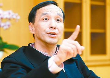 这下好了，不止湾湾人民知道了，就连全国人民都知道了，朱立伦交权给郑丽文，提前离场