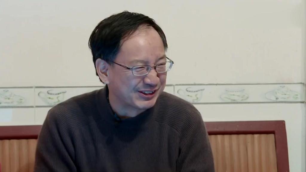 变形计: 钱多多父亲去接刘德华给自家猪看病, 太