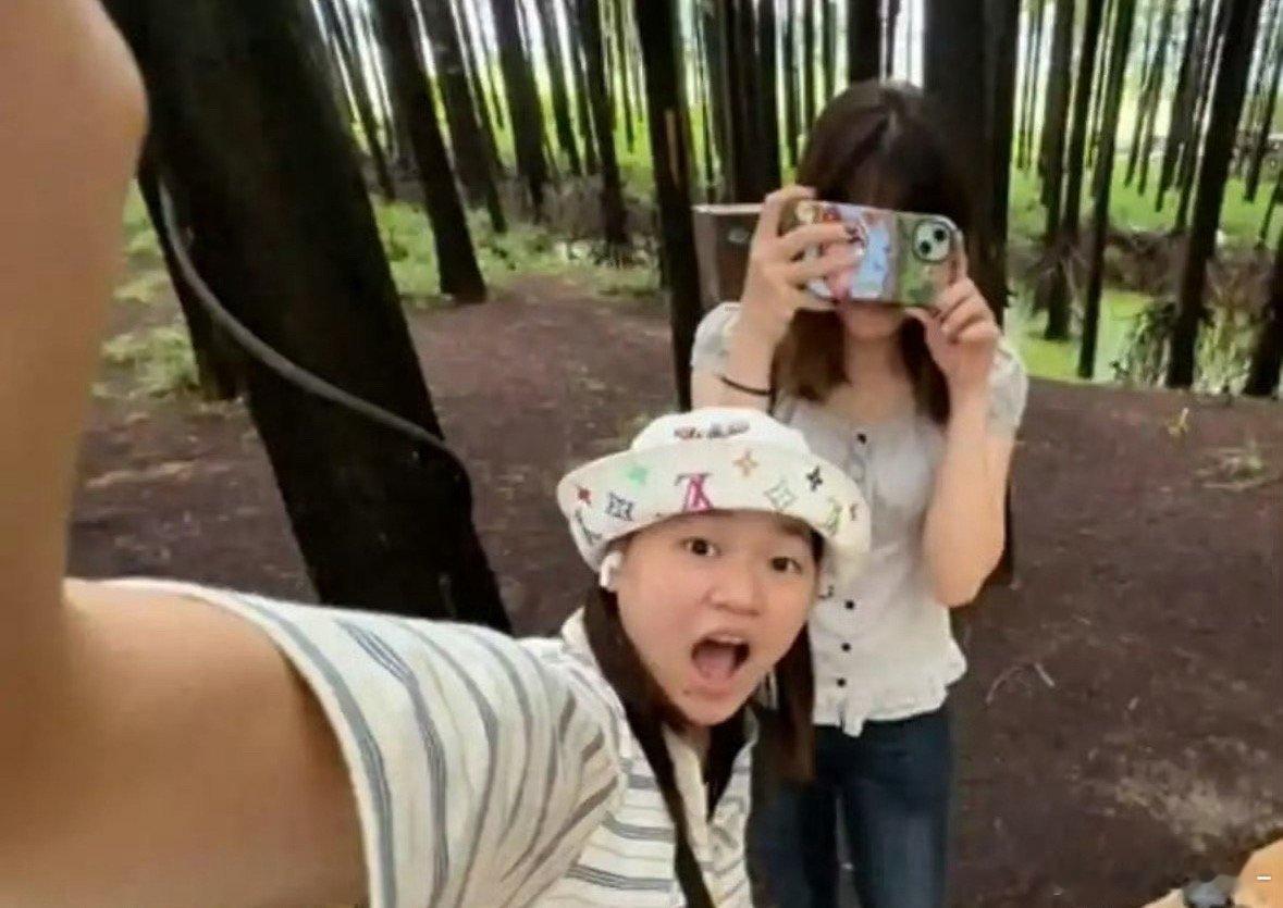 全红婵近照曝光，熬过发育关，终于长开，颜值大逆袭​​​​