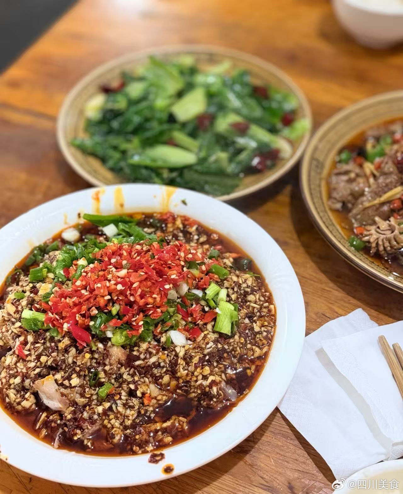 四川小县城内江资中县成都出发高铁半个小时/自驾2h即可到达的宝藏县城，沱江边一