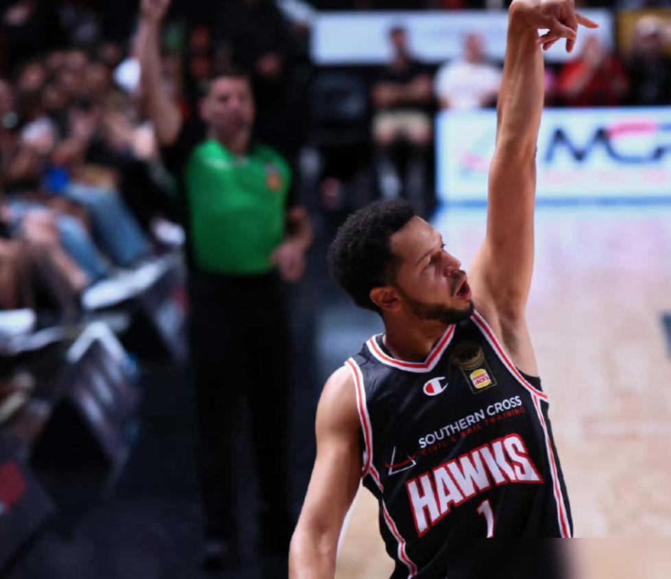 75万美元，北京首钢签下三届NBA冠军麦基。别以为是什么天价合同，全是精打细