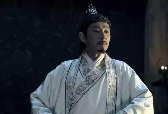 今日话题：勾践为什么一定要杀文种？？？网友甲：主要是知道的太多！老婆去侍候吴