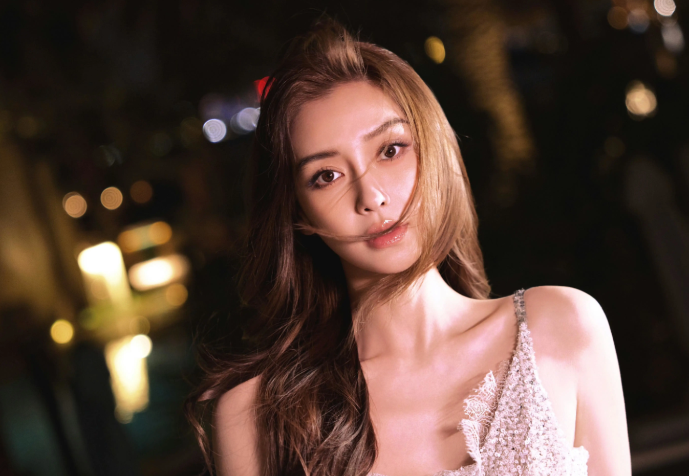 复出后的angelababy杨颖，大家觉得魅惑吗？