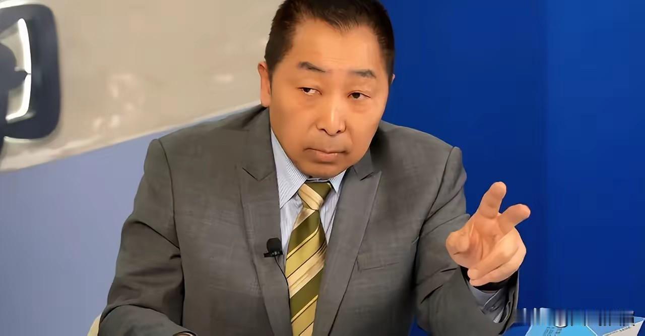 “美国会被中国拖垮！”唐湘龙大胆预测太敢说了！唐湘龙直接抛出大胆预测：美国最