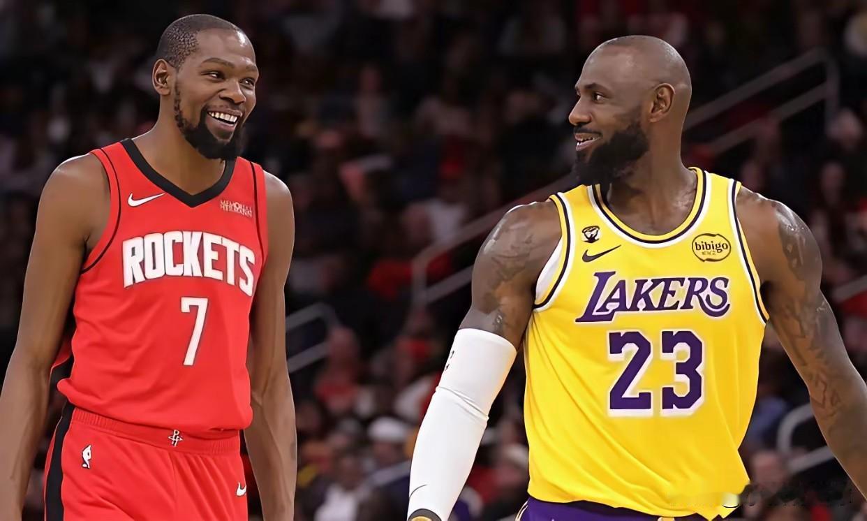 出战成疑！4月24日，火箭传来2个新的动态:一、北京时间4月25日上午8点，火