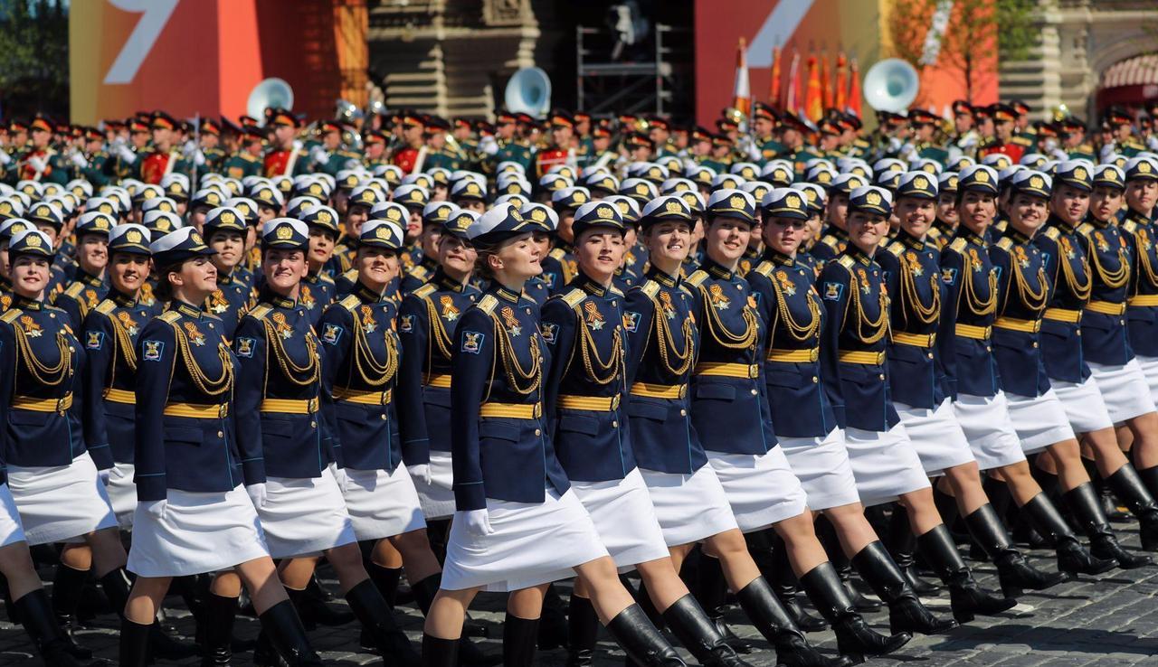 ☔为啥不大规模招募女兵？精准答案只有一个，就是即便90%男人死光了，即便留