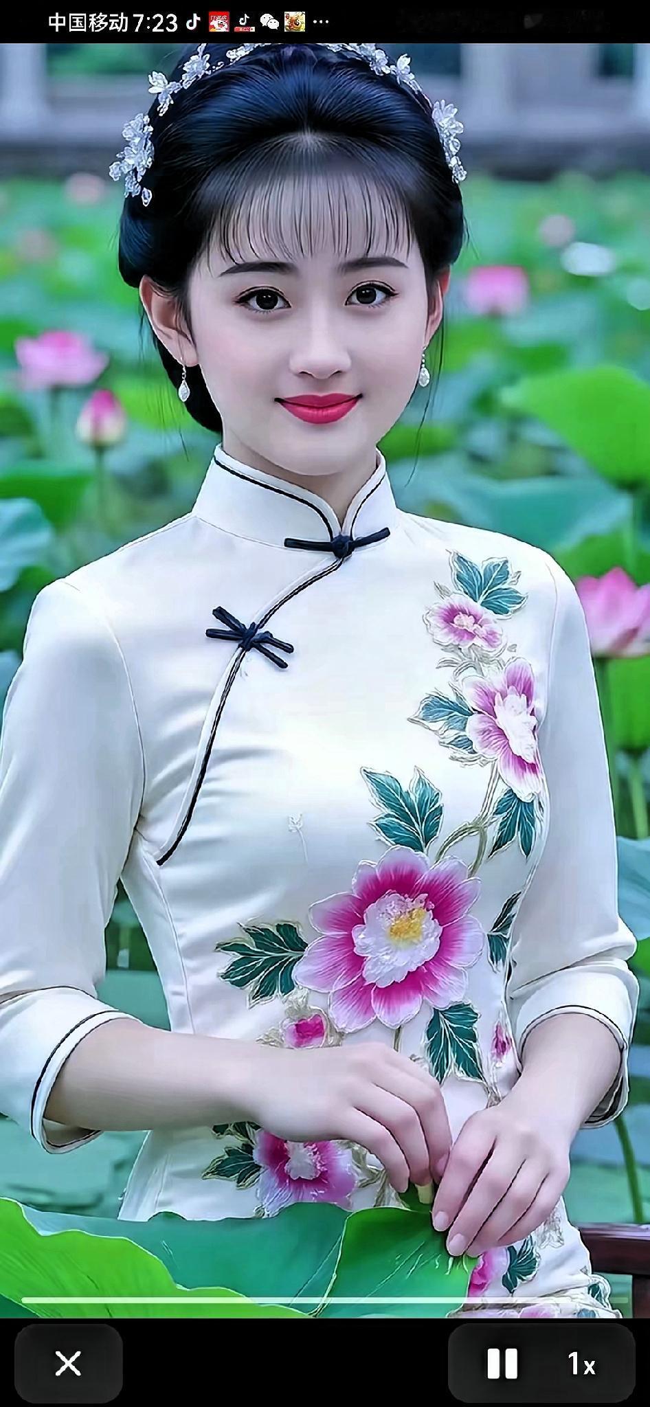 优雅旗袍，花间仙子，古典韵味，惊艳时光。