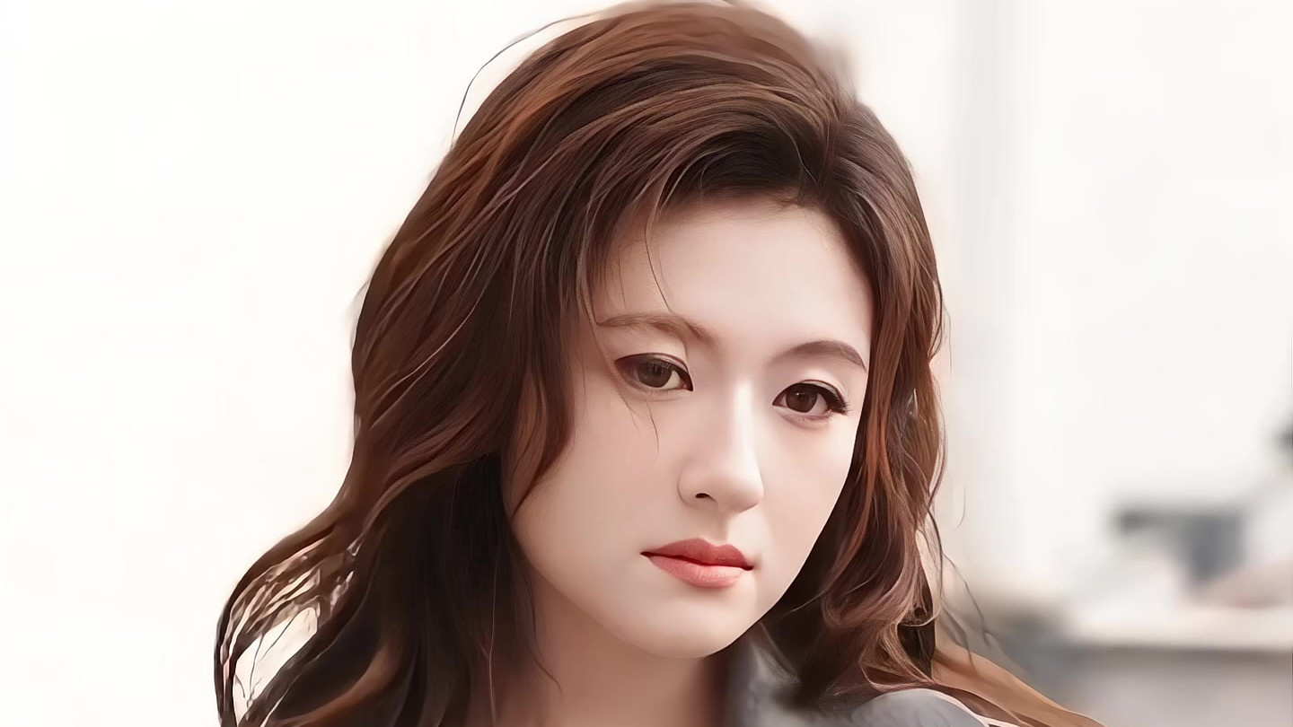 李兰迪氛围感直接拉满，美到失语