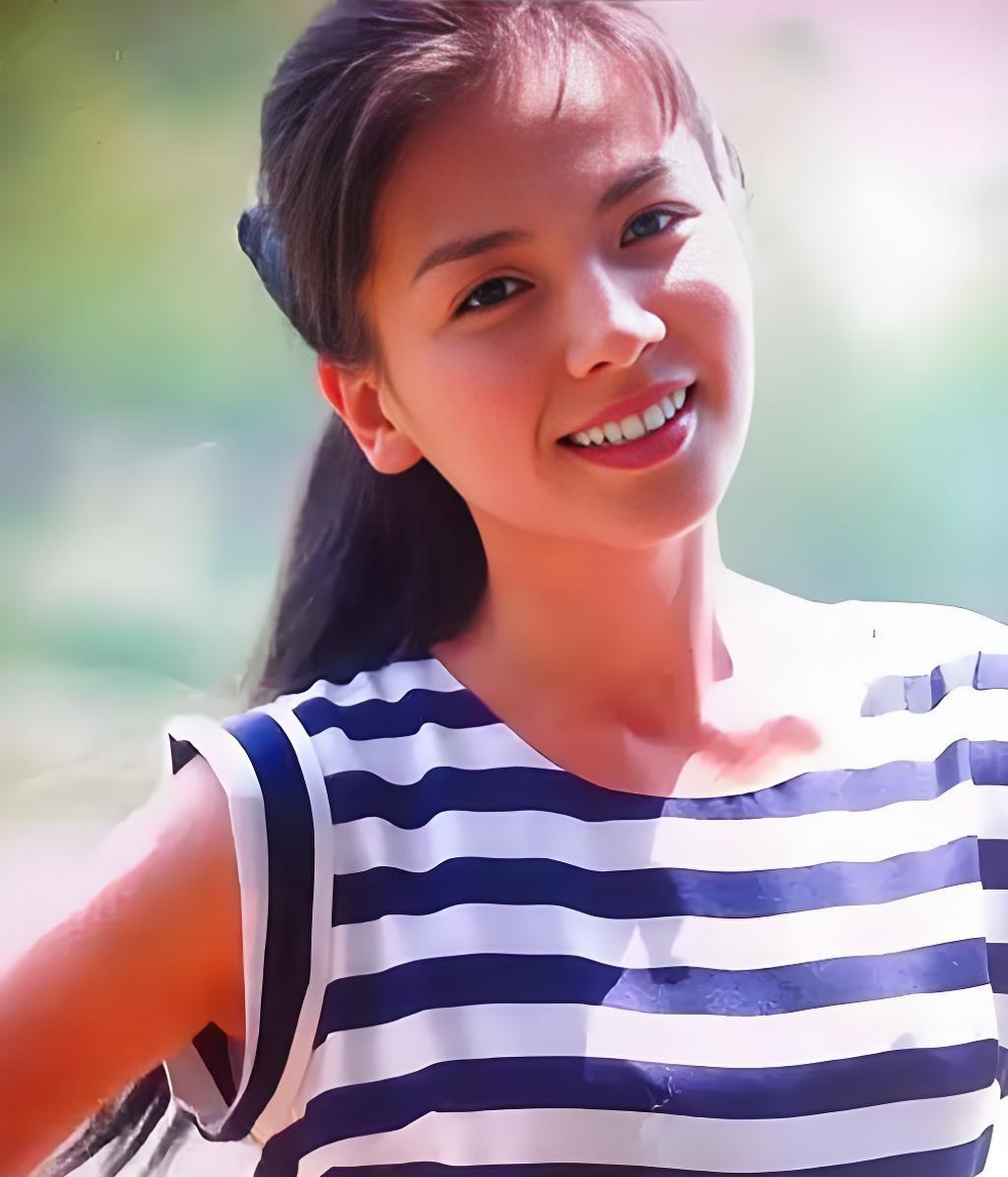 刘涛的颜值真是长在王珂审美点上！能娶到她绝对是福气。不过婚后她气质越发沉稳大气，