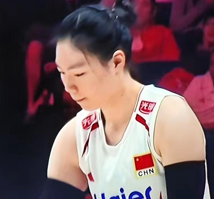 赵勇最大的败着，吴梦洁归来，江苏女排阵容齐整，而灵魂张籽萱却被留在家里！这可是