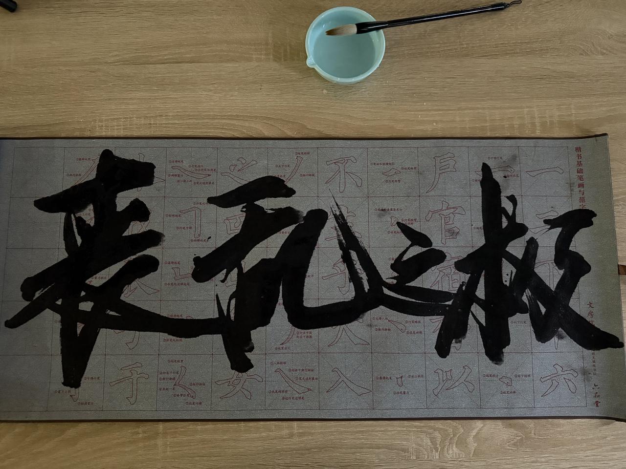 监管规定中国人形机器人不可以搞情感擦边后，其实人形机器人的投资逻辑已经消失了。