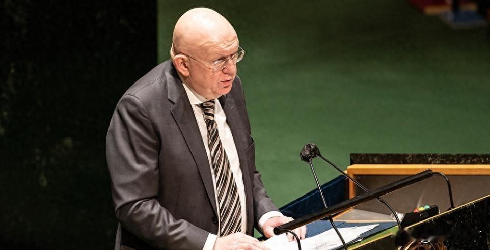 安理会通过加沙决议！13国赞成美国方案，俄罗斯批暗箱操作来源:无敌小石榴