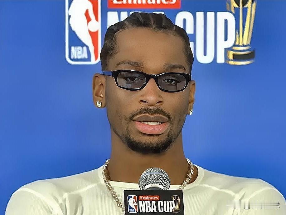 联盟门面亚历山大终于认怂了，坦言超越勇士73胜纪录太遥远！NBA杯半决赛，马