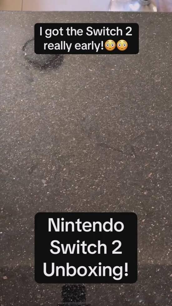 【switch2偷跑开箱】日前，洋抖博主WhatdoIplay提前拿到了任