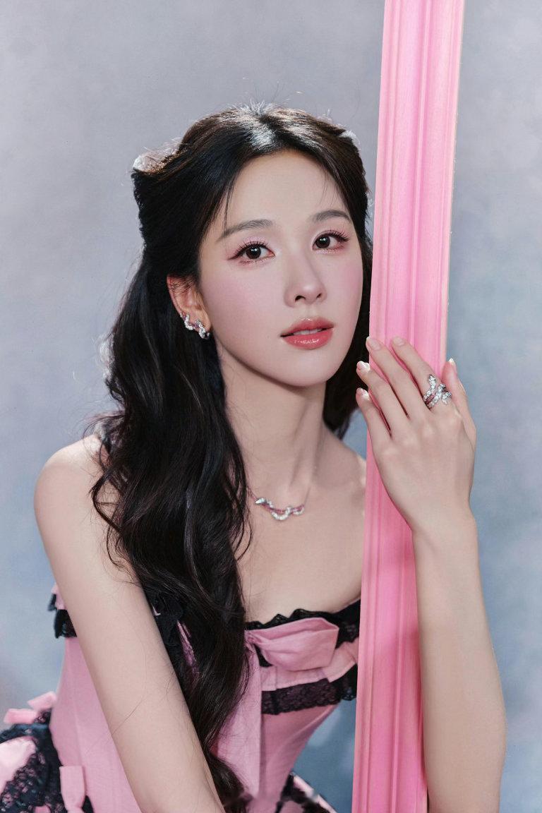 陈都灵完全bjd娃娃！！好美