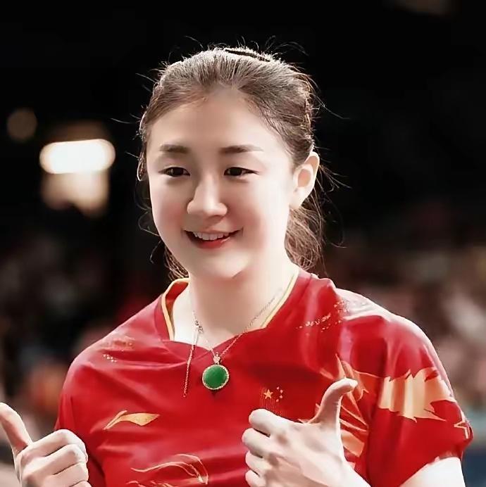 国乒女选手，根据单打，双打，混双这三项的综合能力来排名，第一名，孙颖莎，第二