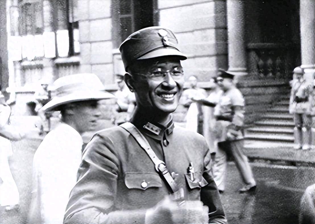 1930年10月，白崇禧的副官许辉看长官寂寞，把未婚妻王氏送来伺候白崇禧。没想到