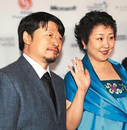 2012年，拍摄《父母爱情》，导演孔笙专门找来了一辆道具黄包车，梅婷坐上车后却大