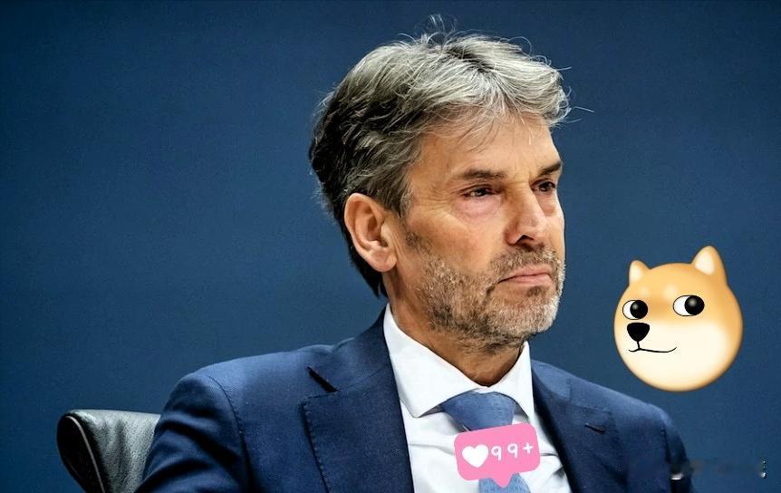 荷兰禁售光刻机，芯片合作断崖，全球产业链面临分裂。10月31日荷兰正式宣布新规