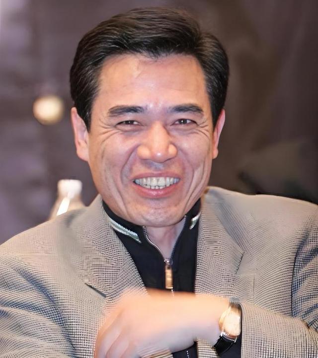 “戏子误国”,这3位知名明星被央媒点名批评,一个也不值得同情